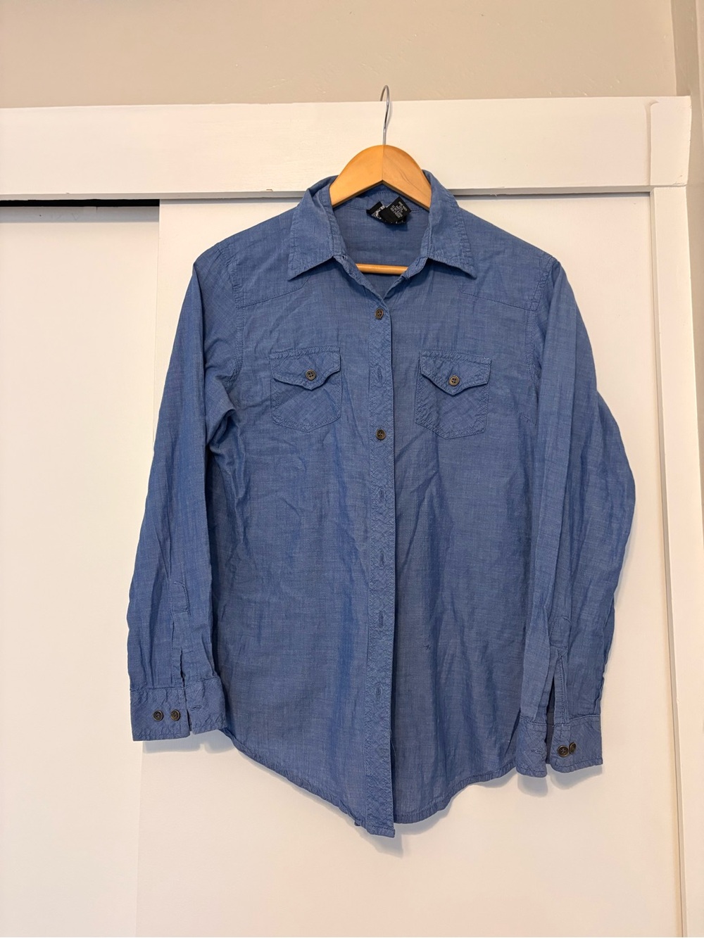 Angie Men's Casual Button-Down Shirt in Blue